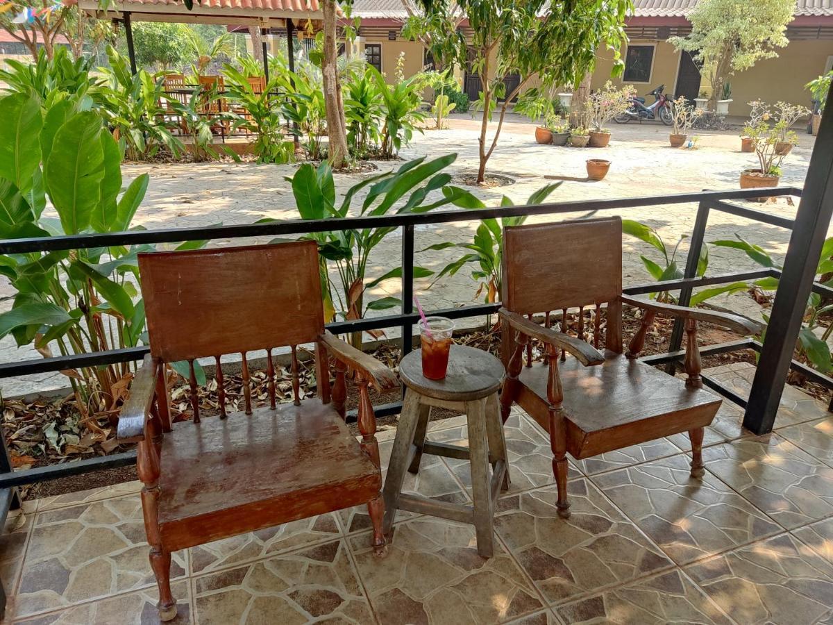 Erawan Guesthouse Pakse Exterior foto